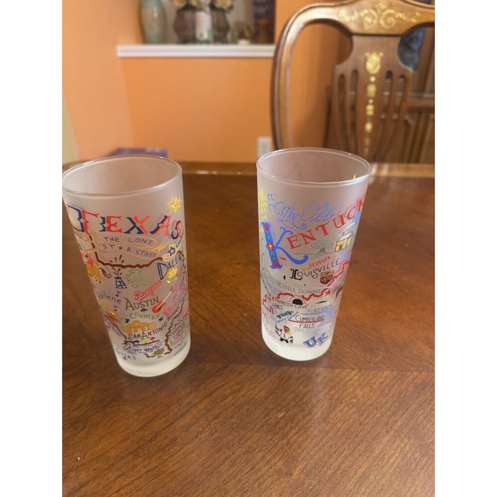 Unbranded Glasses.  Texas And Kentucky Cities. A Set Of 2